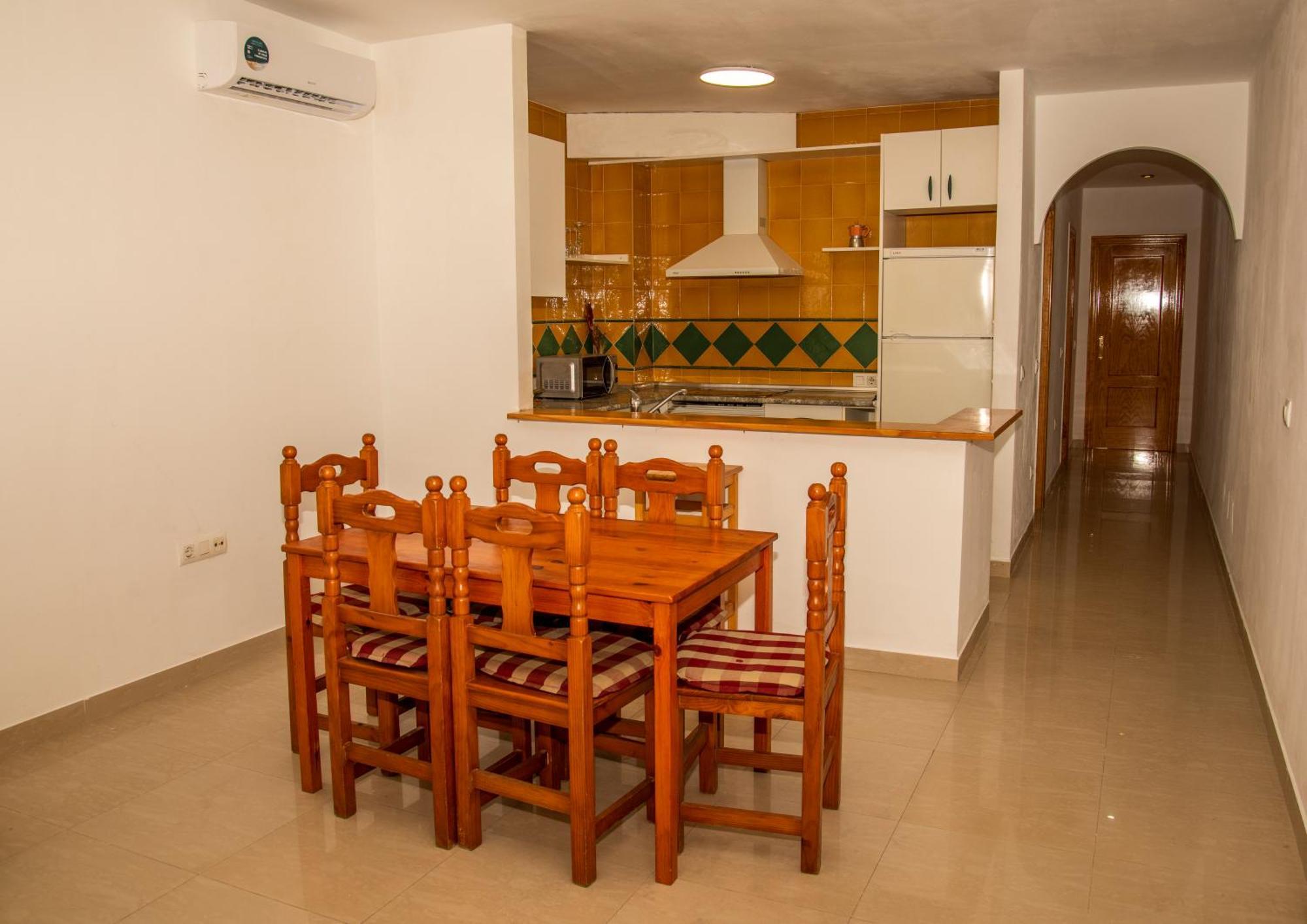Apartamentos Catalina تورري المظهر الخارجي الصورة